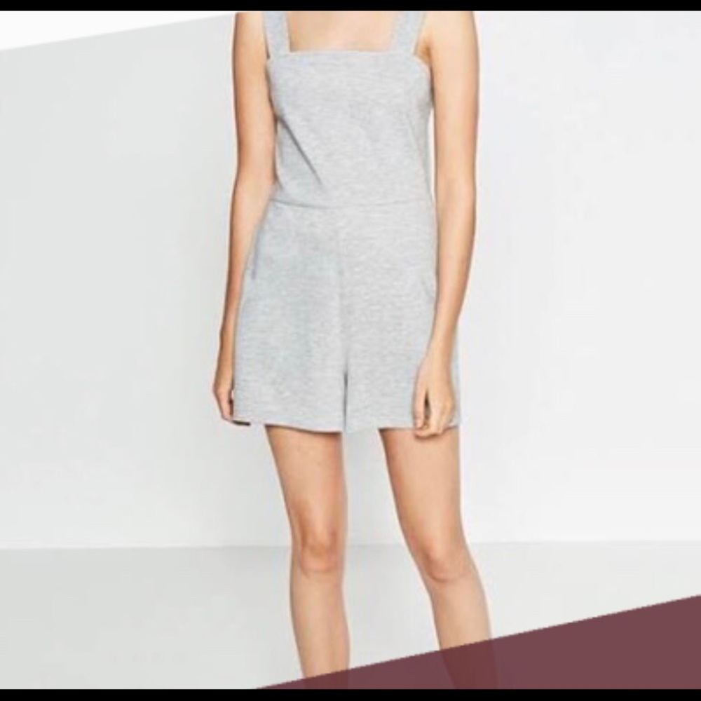❗️PRICE DROP❗️Zara Romper!